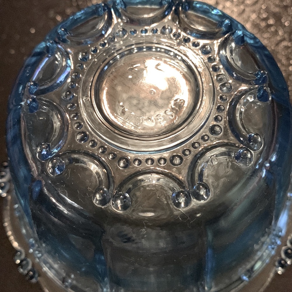 🎉Host Pick 🎉 Oyster Pearl Pattern Depression Glass Aqua Blue Candy Dish - Picture 9 of 11